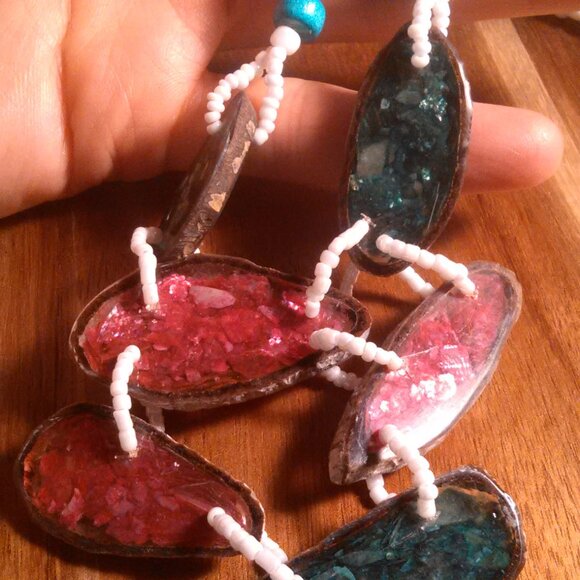 Multicolor Shell and Resin, Turquoise Color Beaded Necklace - Picture 11 of 15